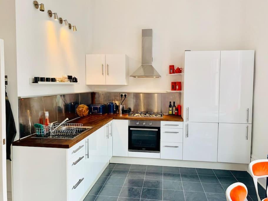 Beautiful Flat Perfect For A Seaside Break! Lägenhet Brighton Exteriör bild